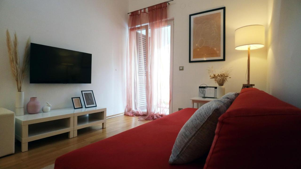 Apartment Ena - Lavica Podstrana Exterior photo